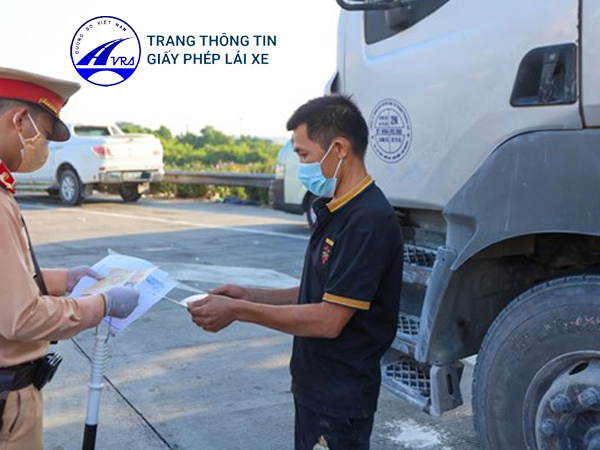 Lệ phí đổi băng lái xe là bao nhiêu Lệ phí đổi băng lái xe là bao nhiêu