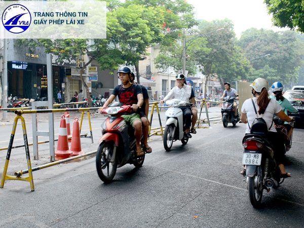 Lỗi đi ngược chiều phạt bao nhiêu