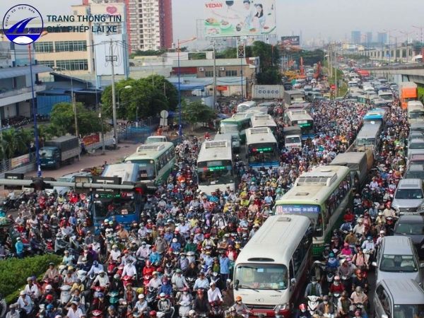 Do số lượng xe ngày càng tăng nhanh Do số lượng xe ngày càng tăng nhanh