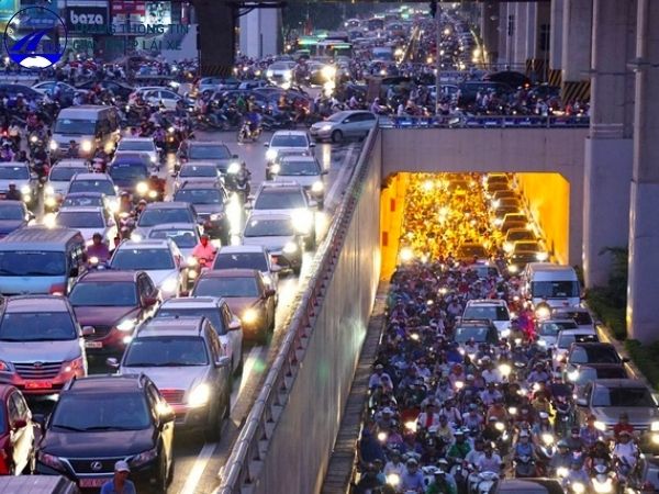 Hậu quả của vấn đề ùn tắc giao thông, kẹt xe liên tục Hậu quả của vấn đề ùn tắc giao thông, kẹt xe liên tục