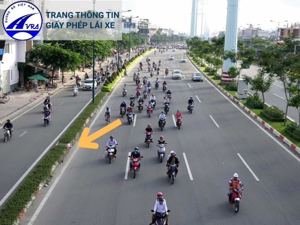 Nhóm vạch mép đường Nhóm vạch mép đường
