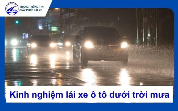 Lái xe trời mưa