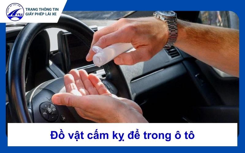 Đồ vật cấm kỵ để trong ô tô